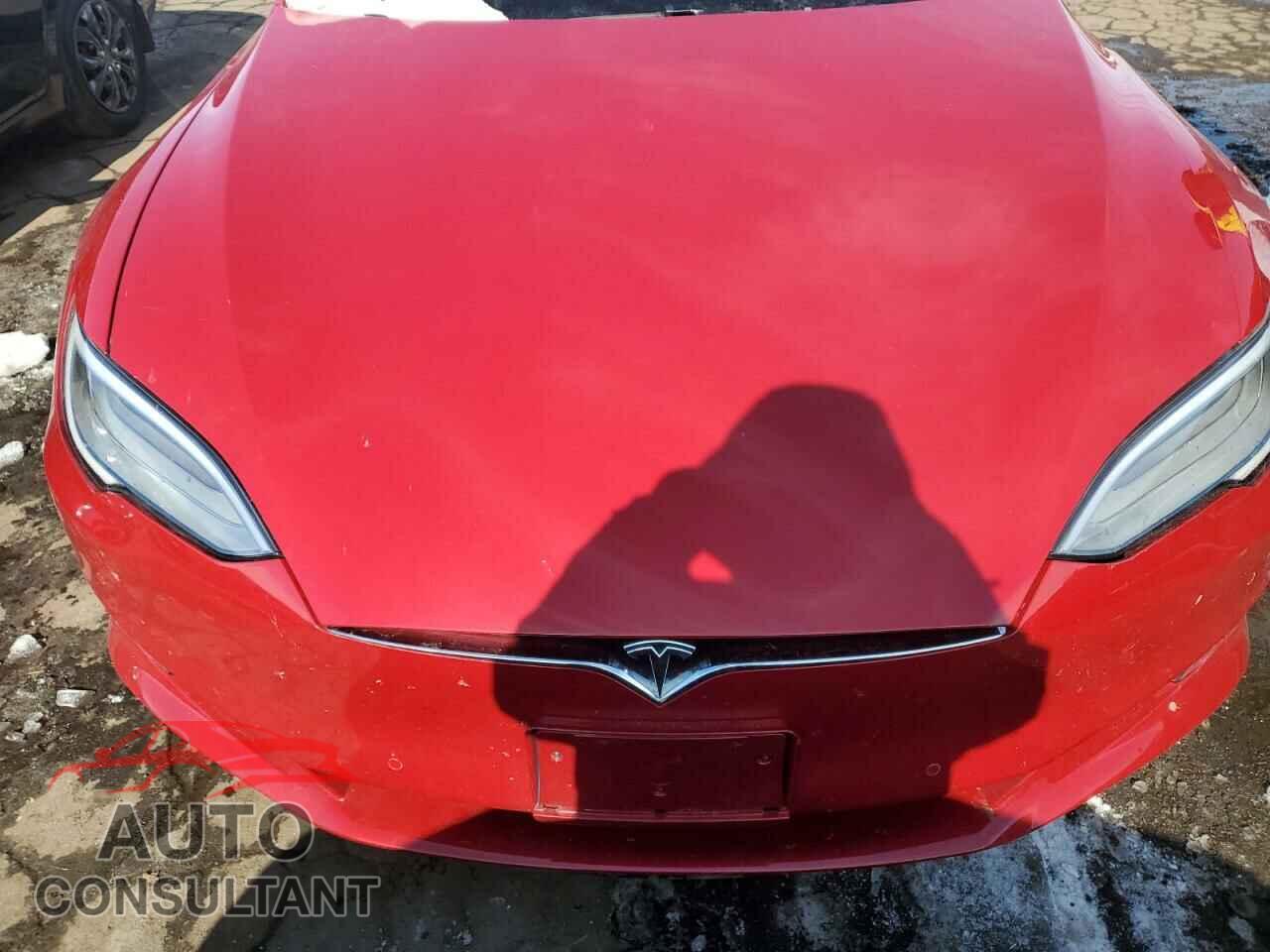 TESLA MODEL S 2020 - 5YJSA1E27LF413383