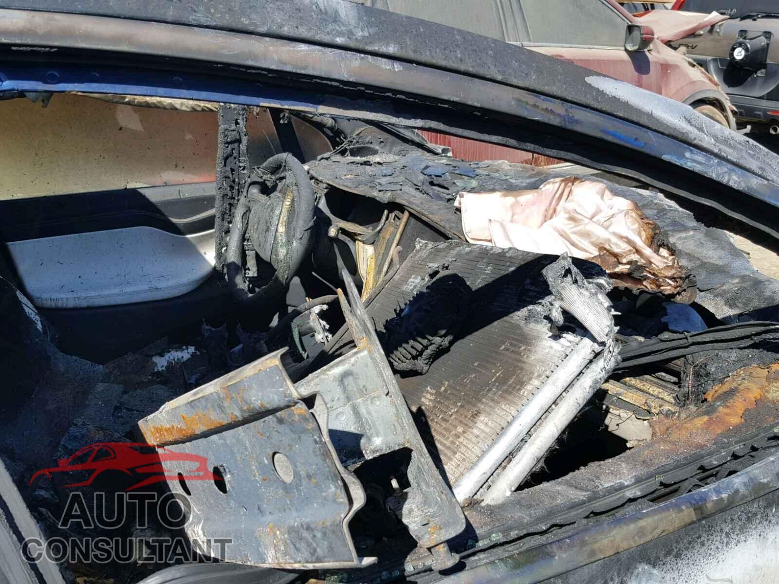 TESLA MODEL X 2017 - 5YJXCBE23HF065501
