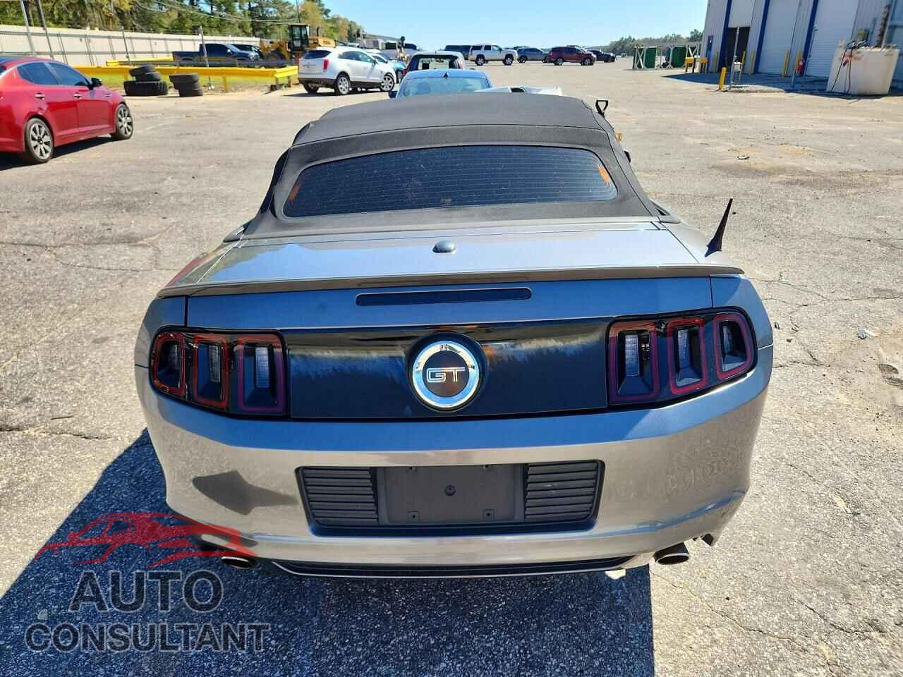 FORD MUSTANG 2014 - 1ZVBP8FF1E5225632