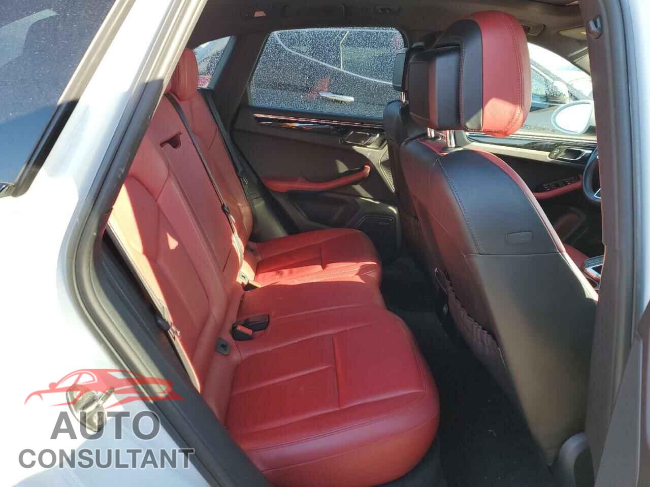 PORSCHE MACAN 2017 - WP1AB2A54HLB10384