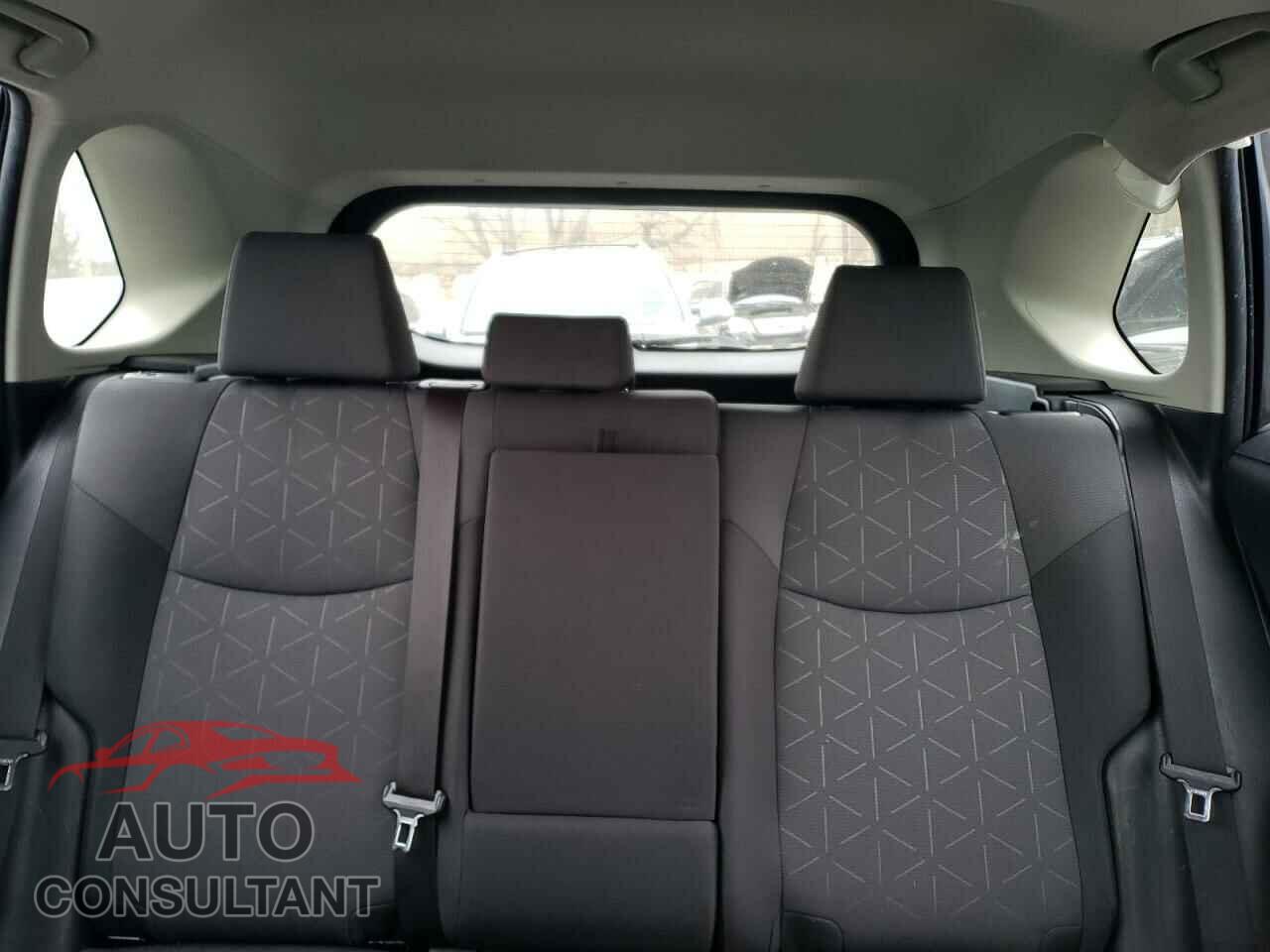 TOYOTA RAV4 2019 - JTMP1RFV8KD015375