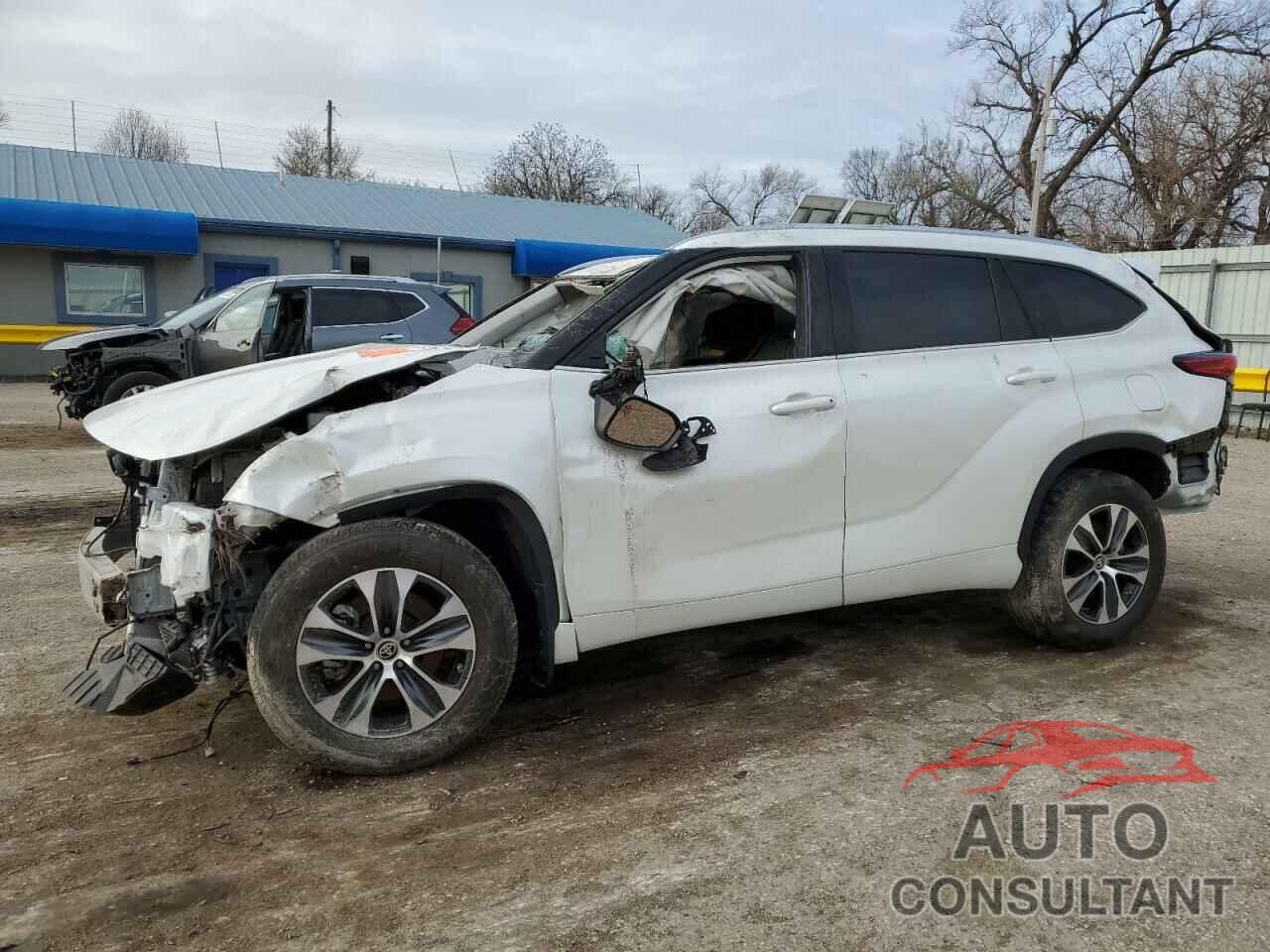 TOYOTA HIGHLANDER 2021 - 5TDHZRBH1MS543280