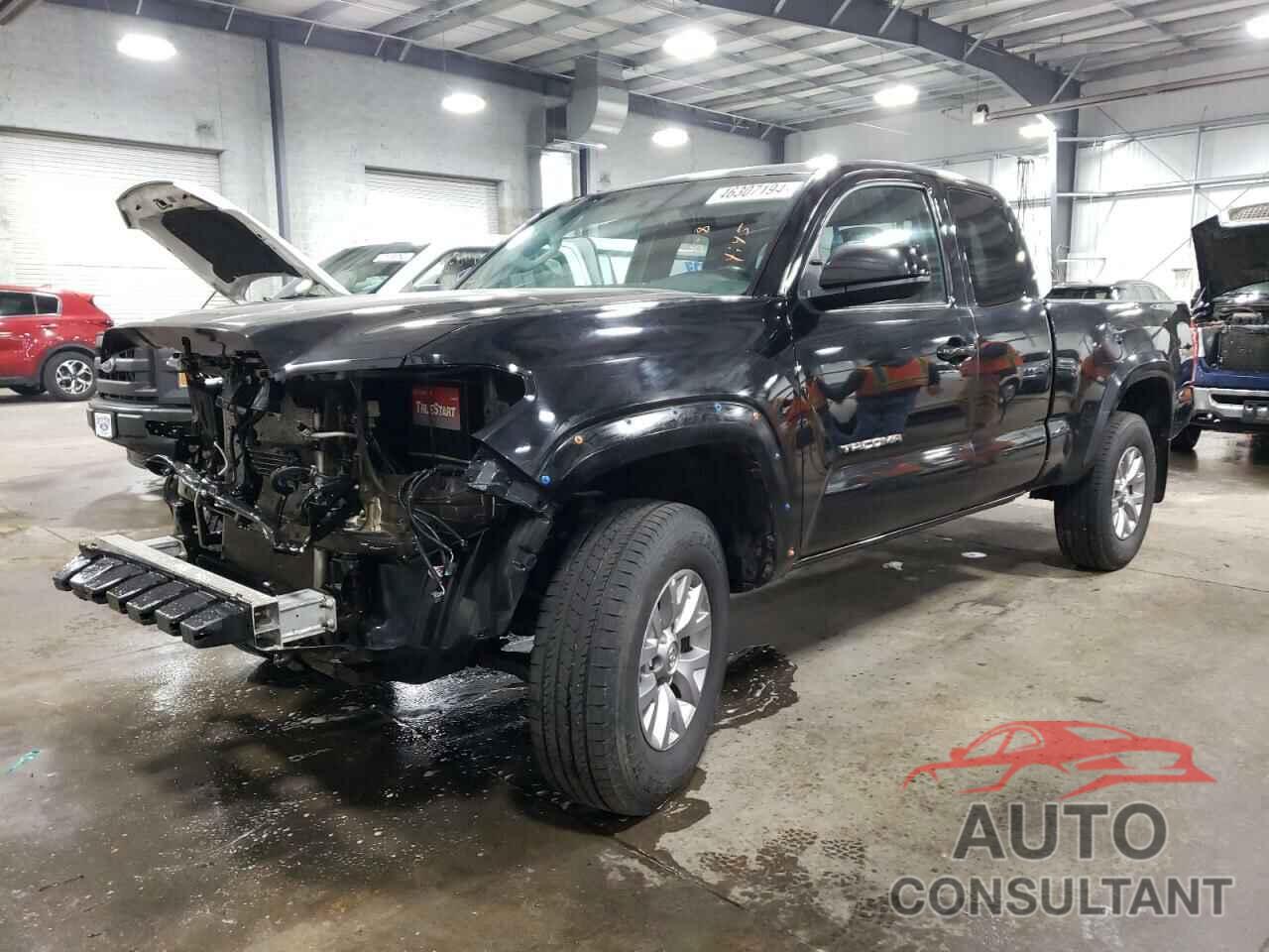 TOYOTA TACOMA 2017 - 5TFSZ5ANXHX096115