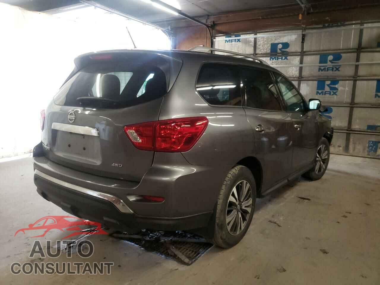 NISSAN PATHFINDER 2017 - 5N1DR2MM2HC697550