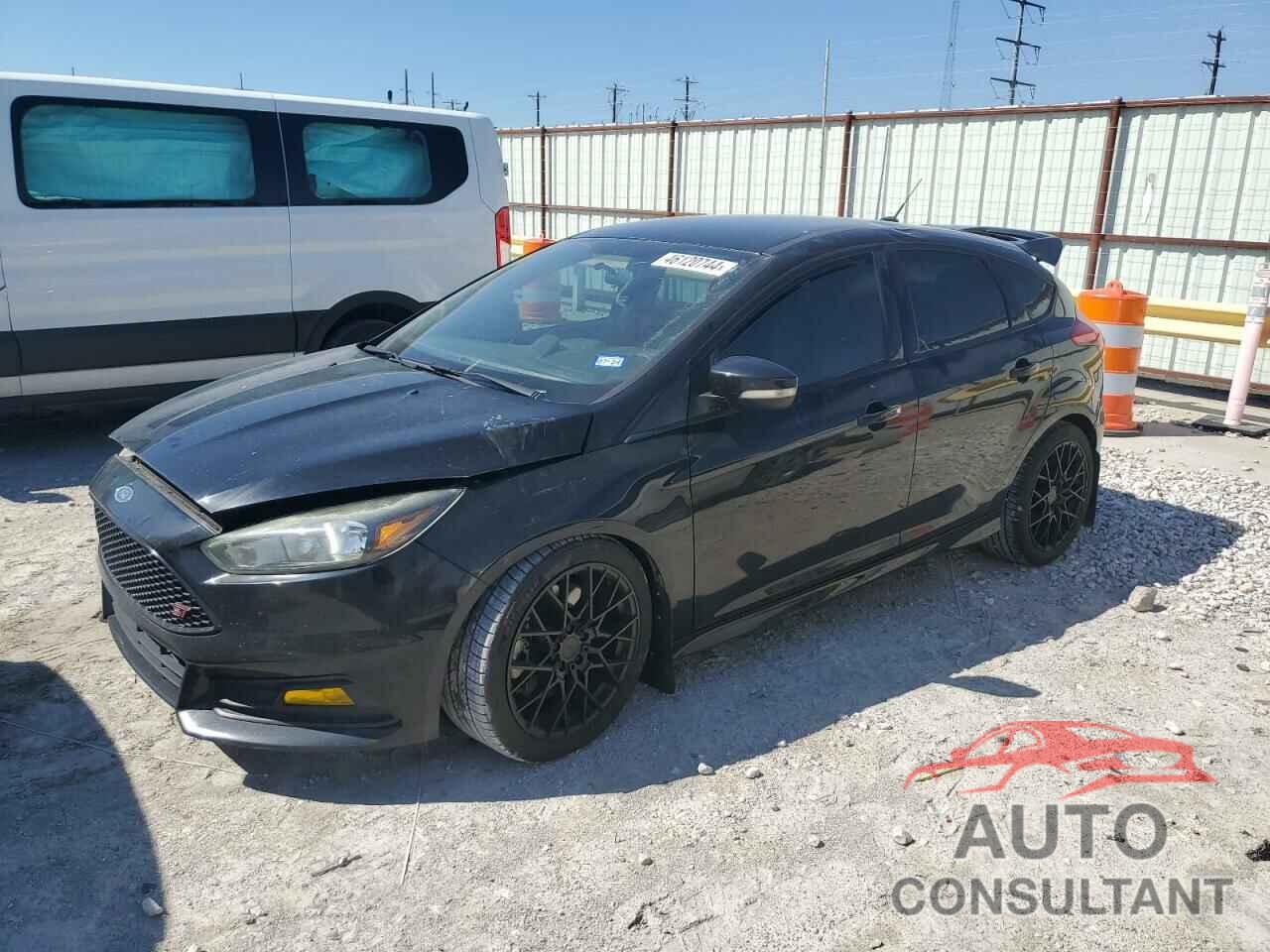 FORD FOCUS 2017 - 1FADP3L9XHL254128