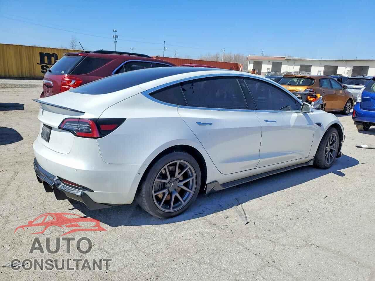 TESLA MODEL 3 2020 - 5YJ3E1EA3LF598015