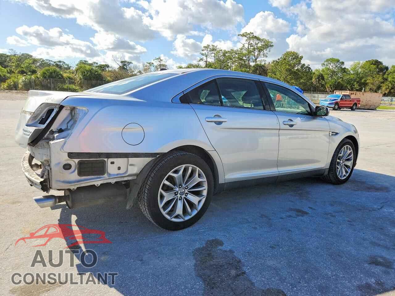 FORD TAURUS 2015 - 1FAHP2F85FG108644
