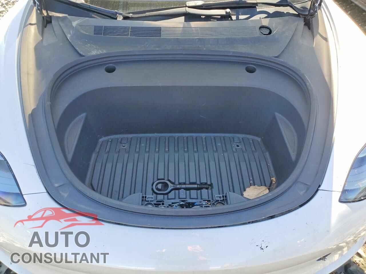 TESLA MODEL 3 2022 - 5YJ3E1EA7NF319328