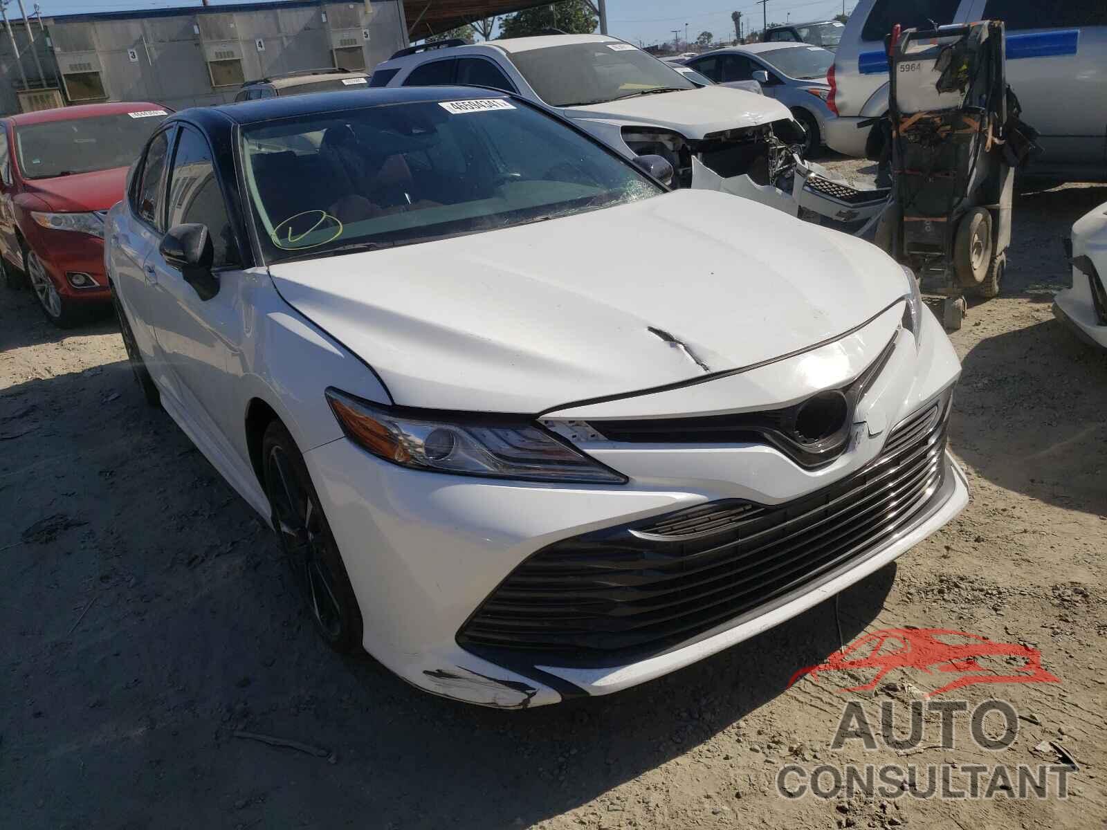 TOYOTA CAMRY 2019 - 4T1B61HK6KU173516