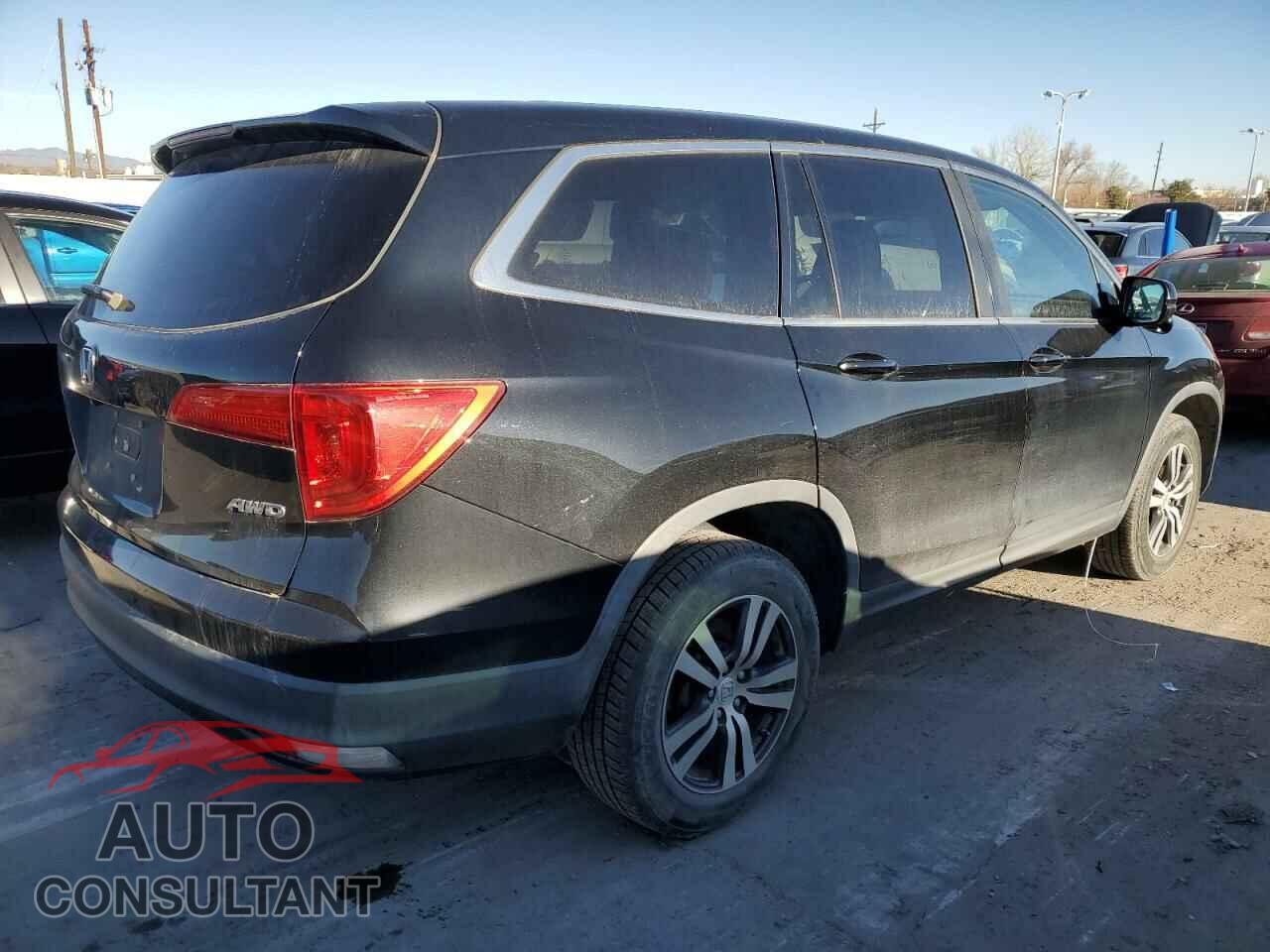 HONDA PILOT 2017 - 5FNYF6H53HB047086