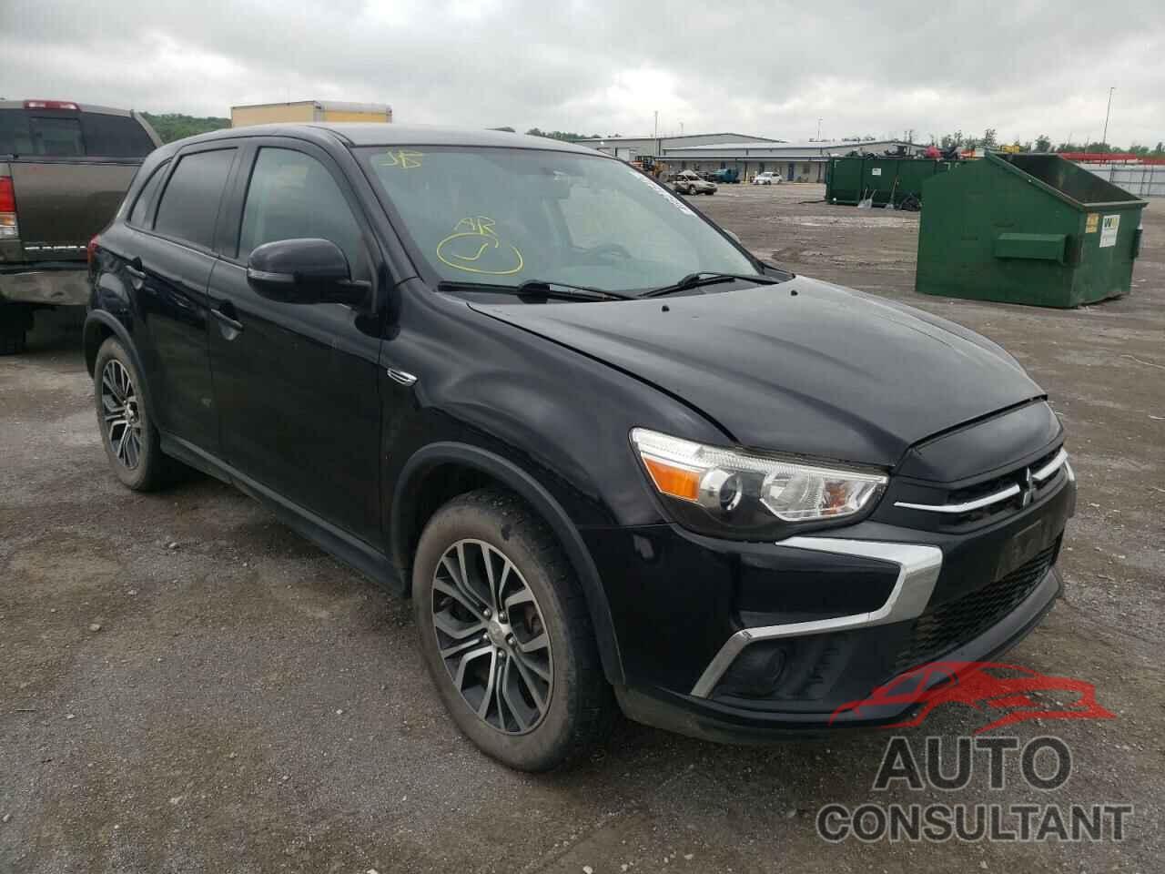 MITSUBISHI OUTLANDER 2018 - JA4AR3AU7JU006816