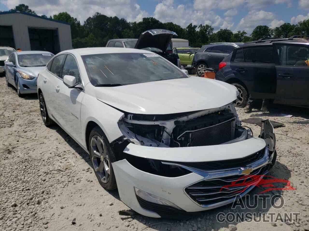 CHEVROLET MALIBU 2020 - 1G1ZD5ST3LF111779