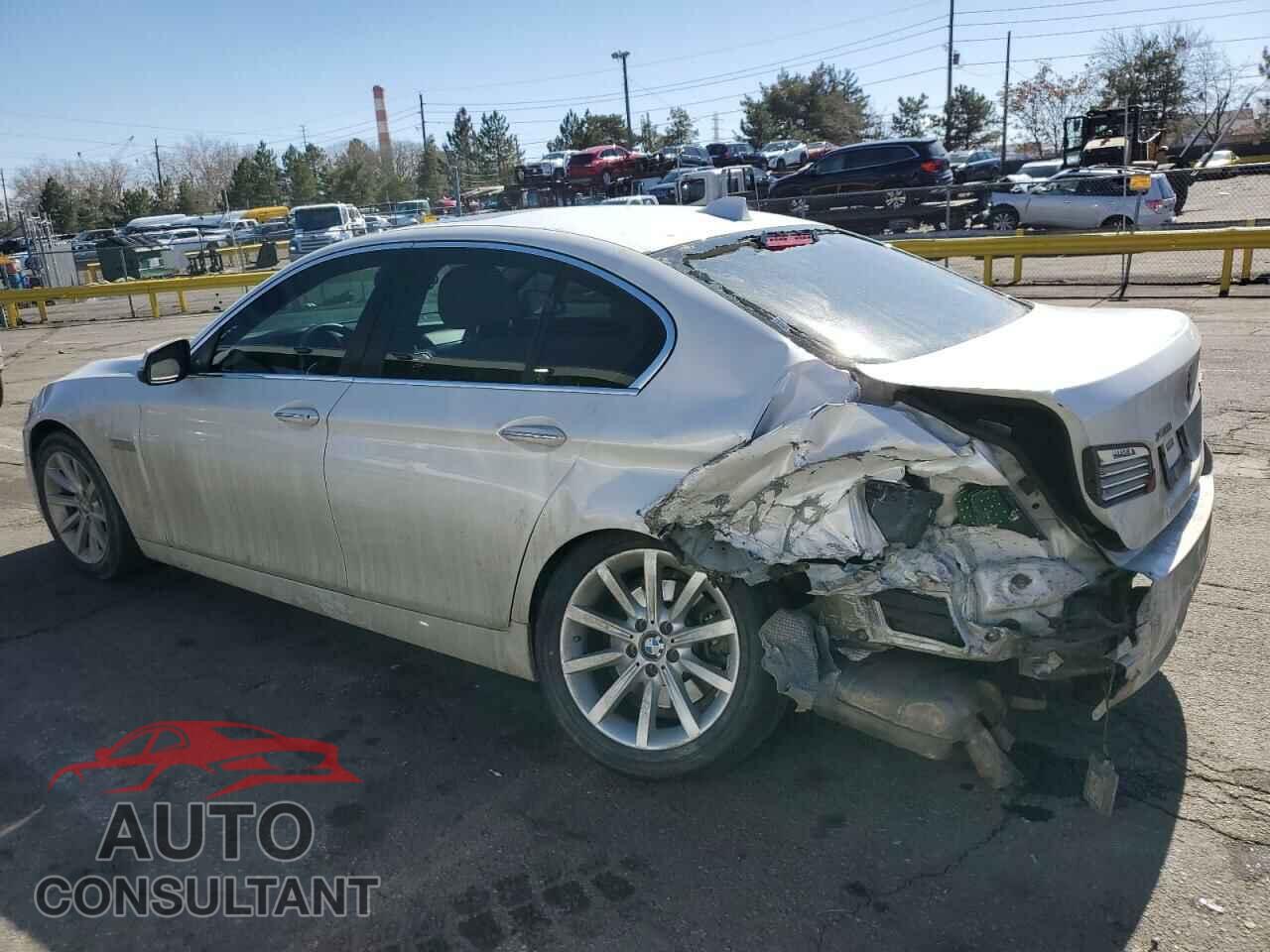 BMW 5 SERIES 2015 - WBA5B3C58FD543460