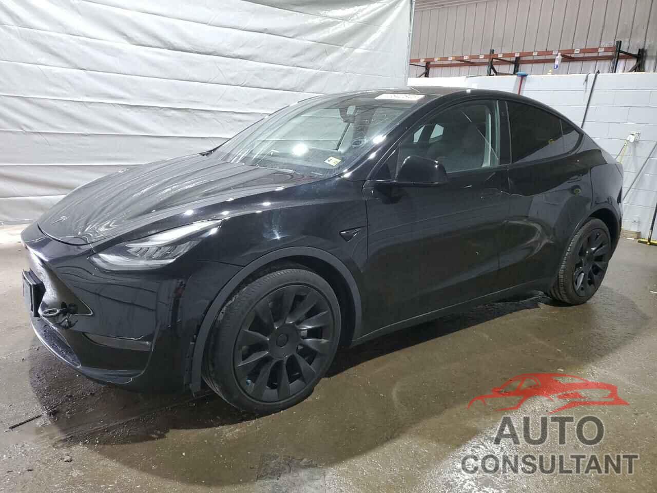TESLA MODEL Y 2021 - 5YJYGDEE6MF060379