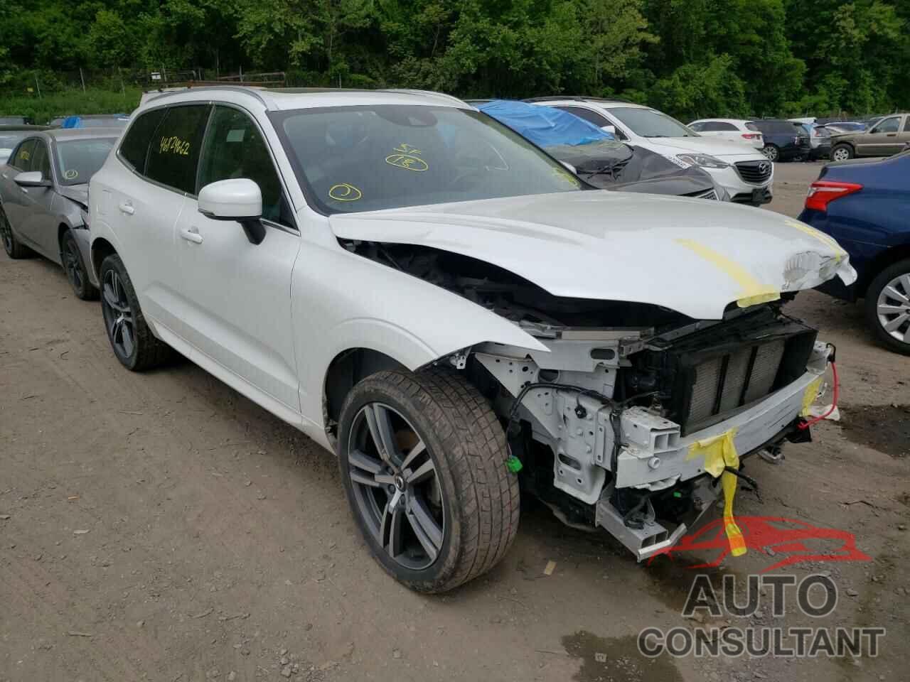 VOLVO XC60 2018 - YV4102RK0J1022688