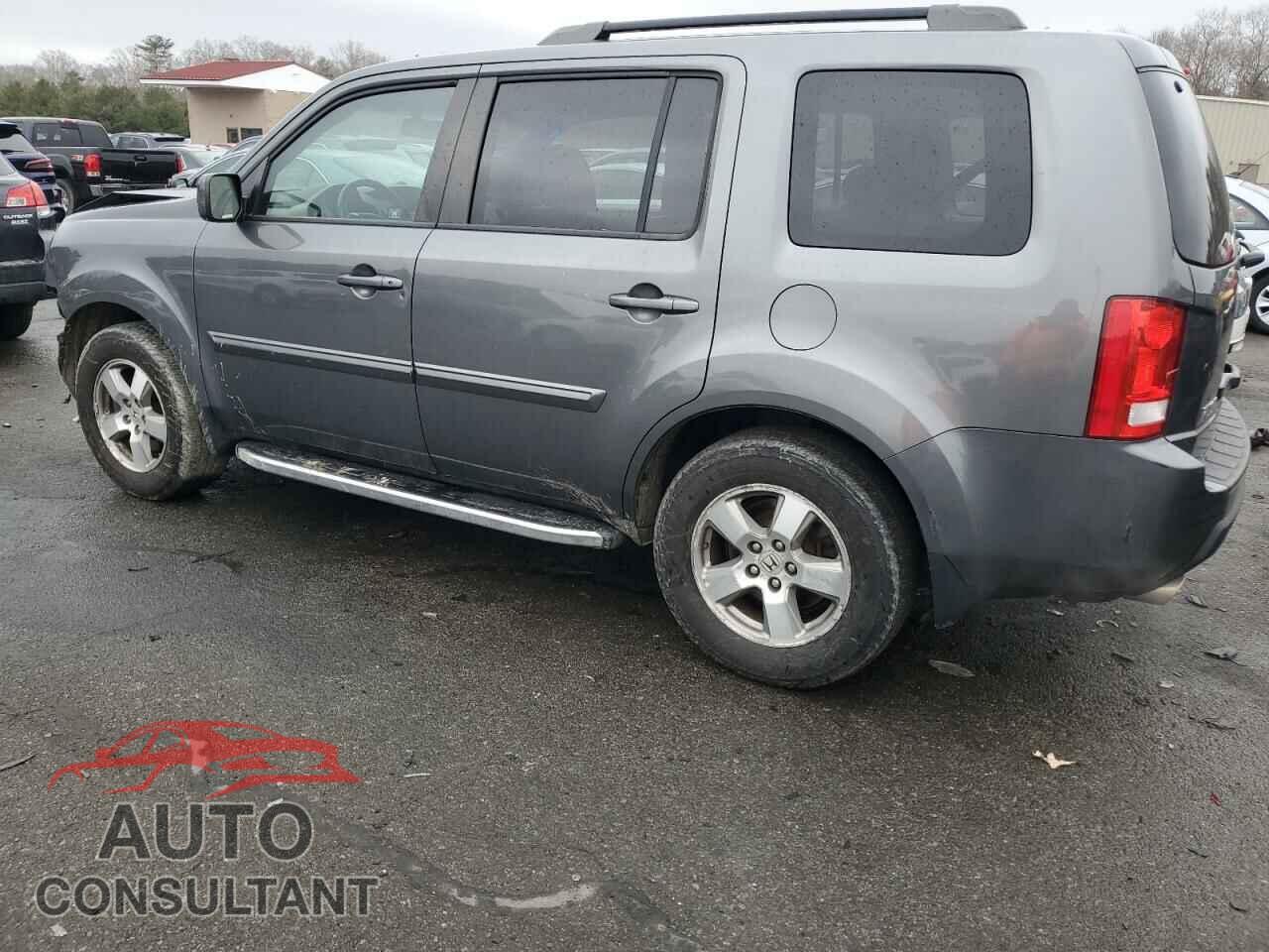 HONDA PILOT 2011 - 5FNYF4H55BB051913