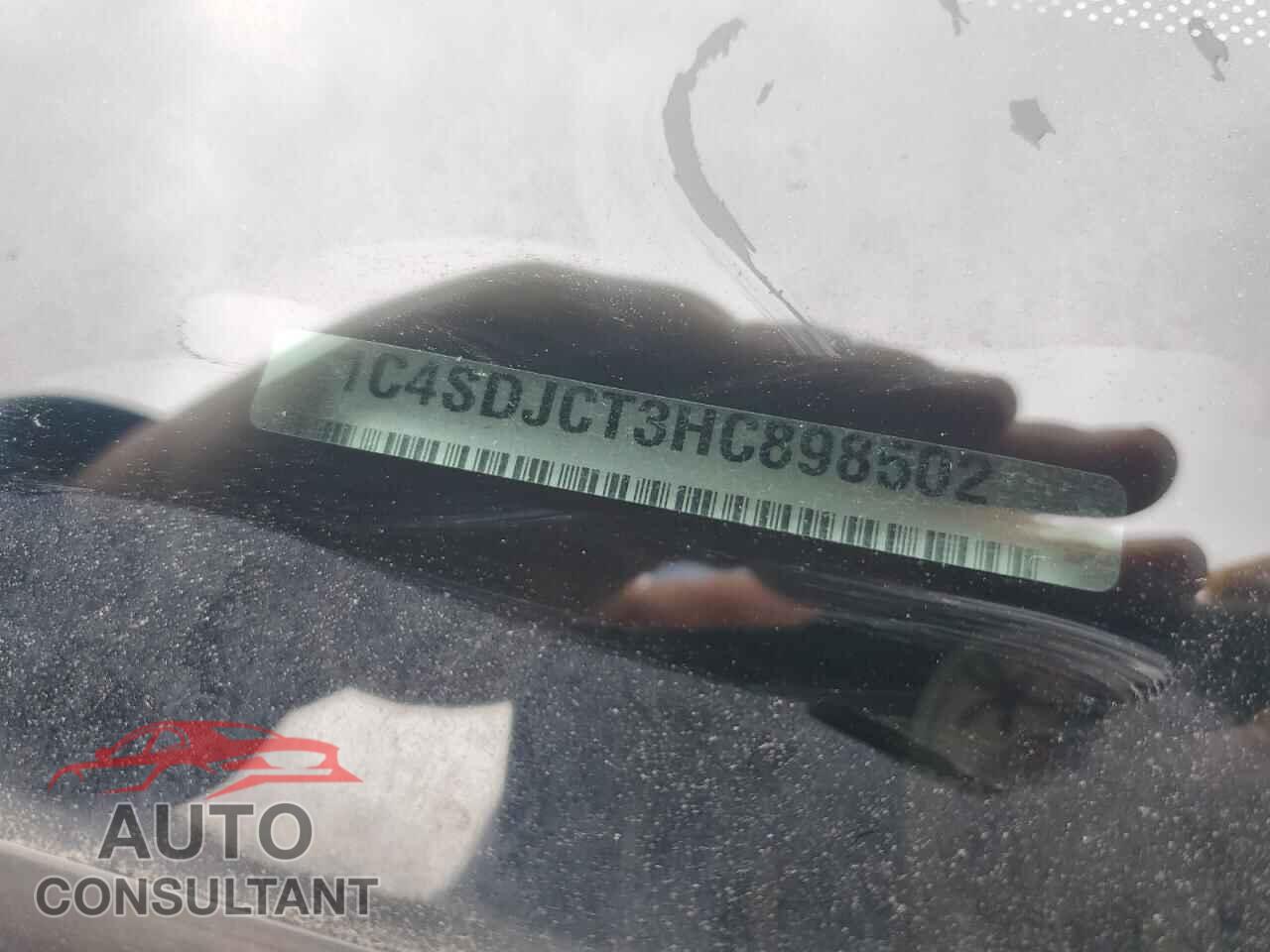 DODGE DURANGO 2017 - 1C4SDJCT3HC898502