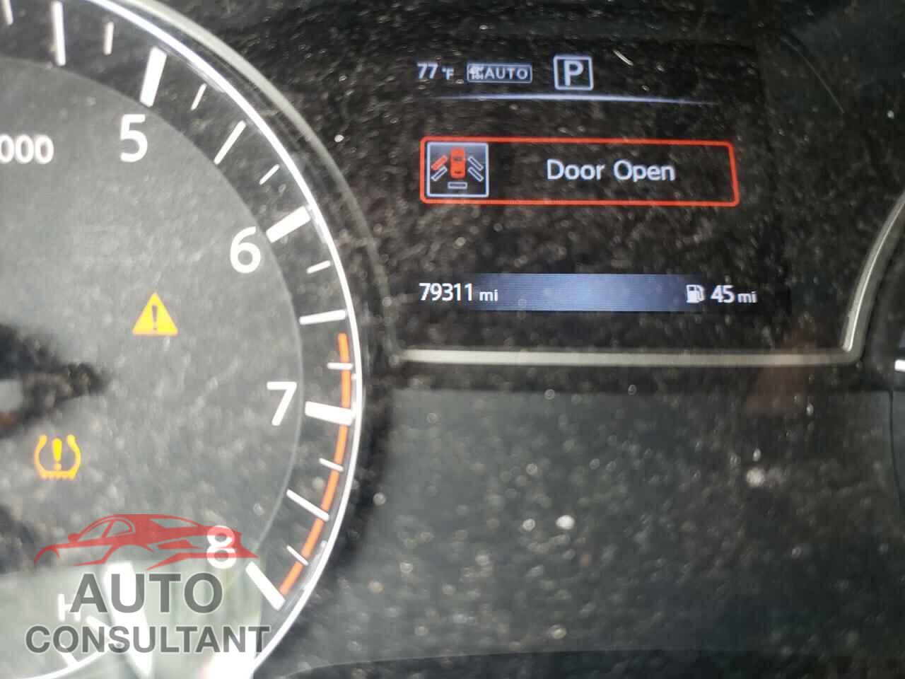 NISSAN PATHFINDER 2017 - 5N1DR2MM0HC632809