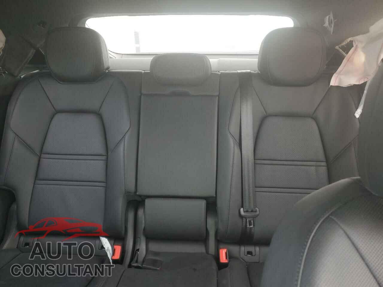 PORSCHE CAYENNE 2023 - WP1BG2AY5PDA33226