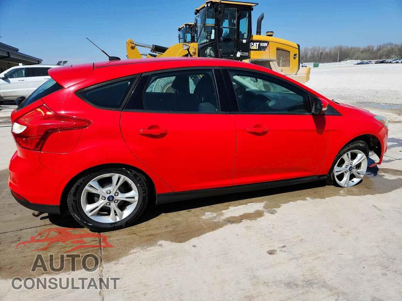 FORD FOCUS 2014 - 1FADP3K22EL270775