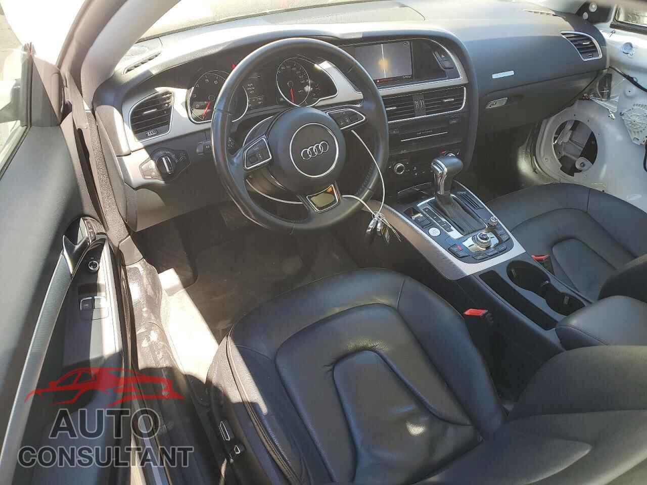 AUDI A5 2013 - WAULFAFRXDA001127