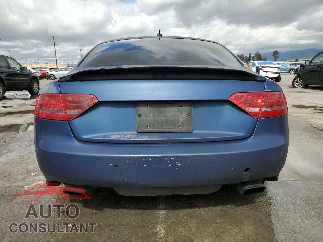 AUDI A5 2010 - WAULFAFR2AA029838