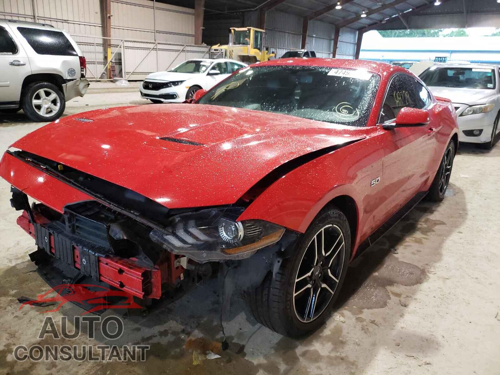 FORD MUSTANG 2018 - 1FA6P8CF0J5117849