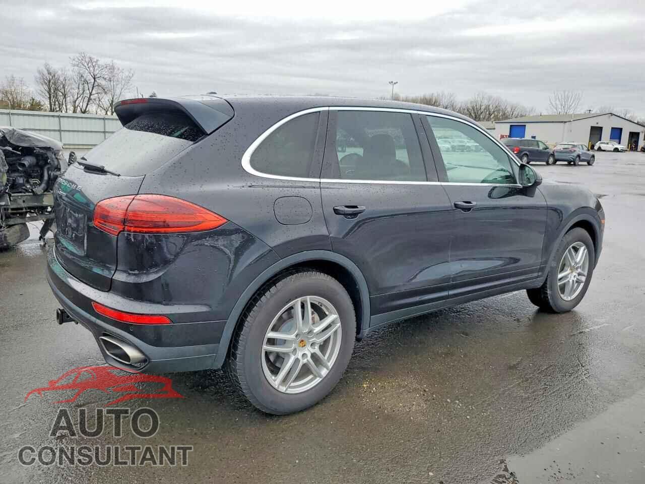 PORSCHE CAYENNE 2016 - WP1AA2A28GLA05239