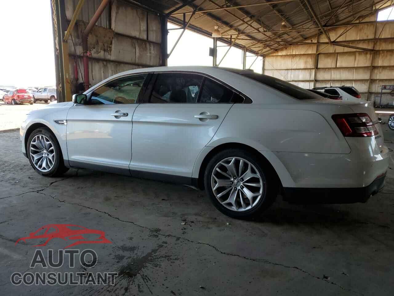FORD TAURUS 2017 - 1FAHP2F85HG113121