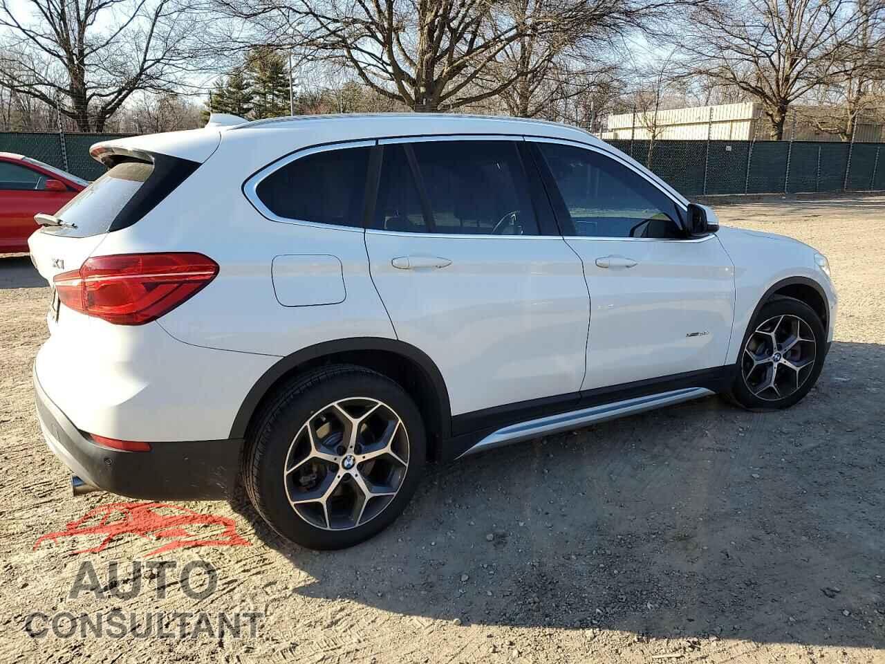BMW X1 2017 - WBXHT3C32H5F77716