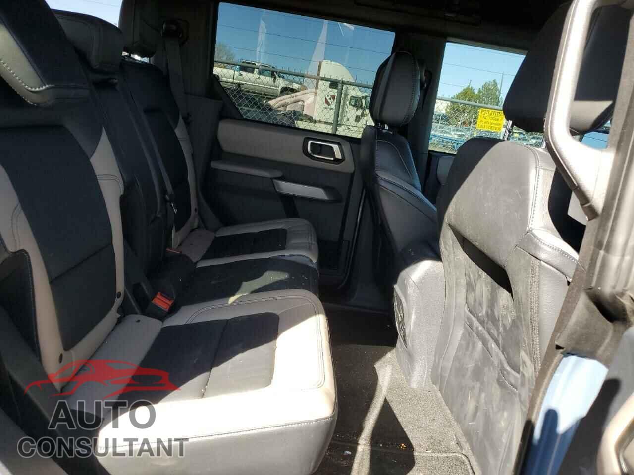 FORD BRONCO 2023 - 1FMEE5DP8PLB72339
