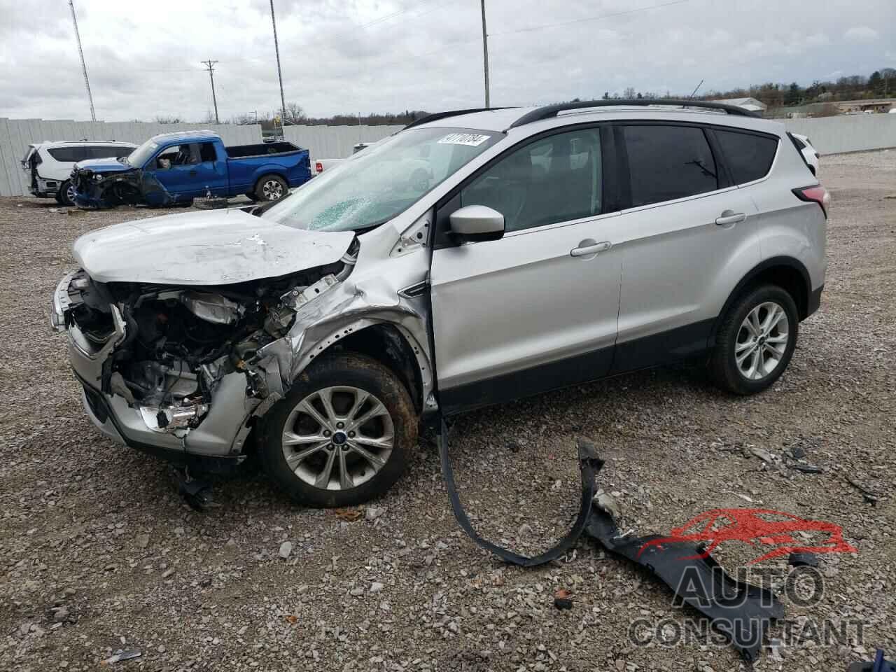 FORD ESCAPE 2017 - 1FMCU9G96HUD65048