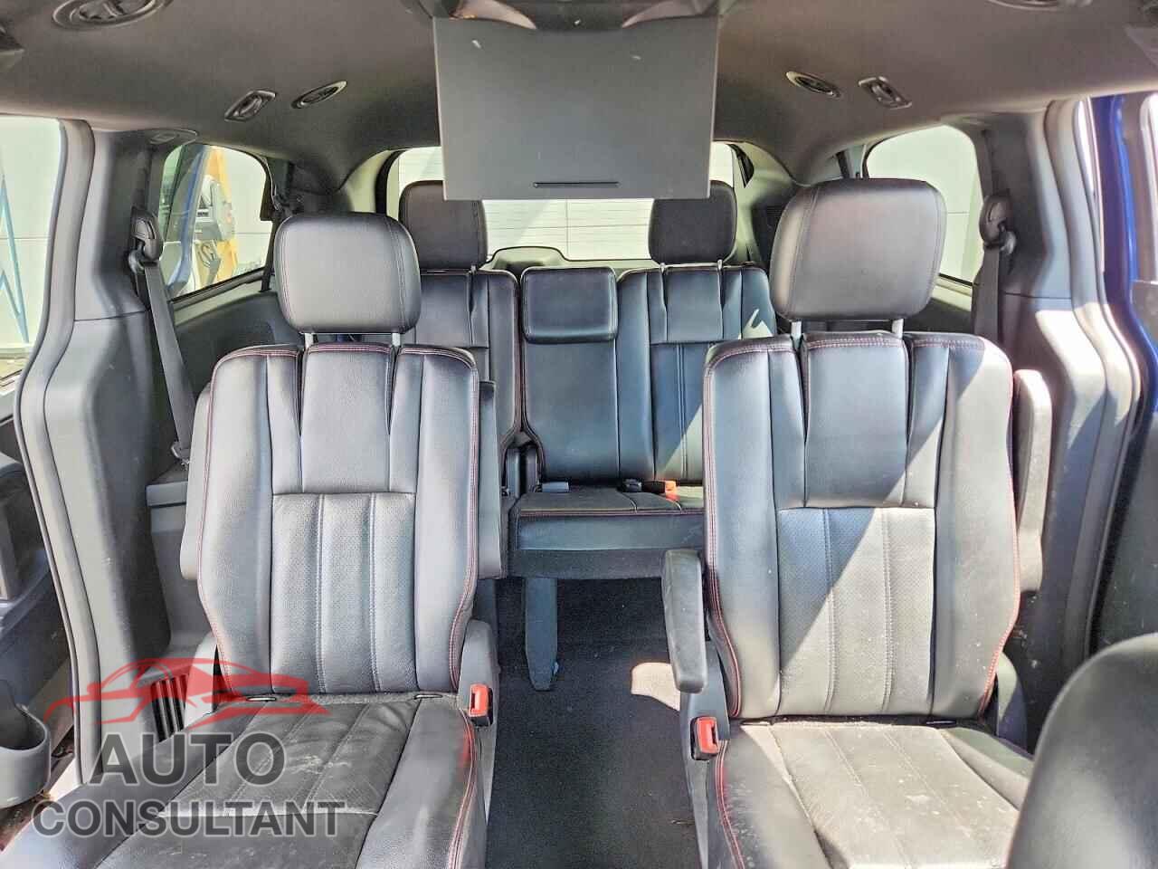 DODGE CARAVAN 2011 - 2D4RN7DG5BR765628