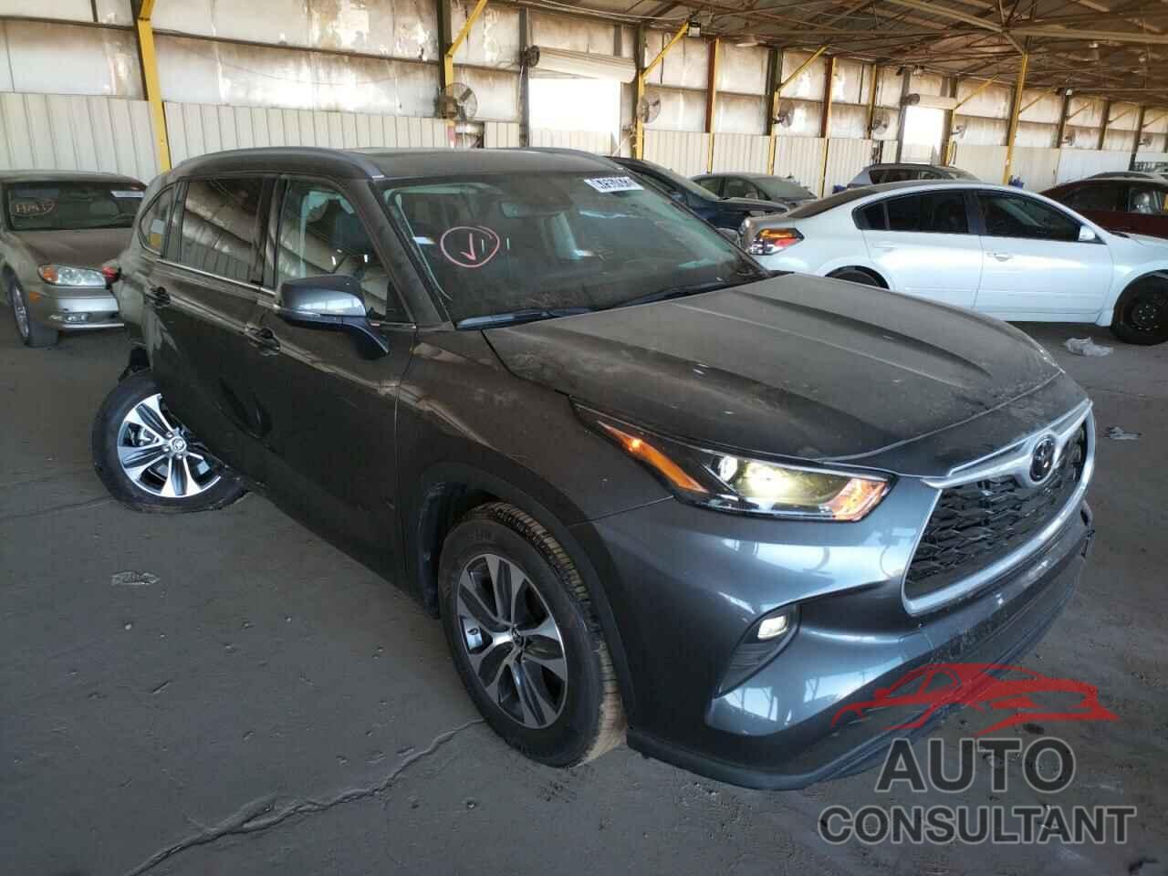 TOYOTA HIGHLANDER 2022 - 5TDGZRAH2NS539284