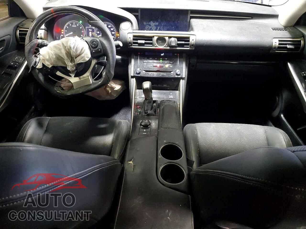 LEXUS IS 2014 - JTHCF1D24E5011041