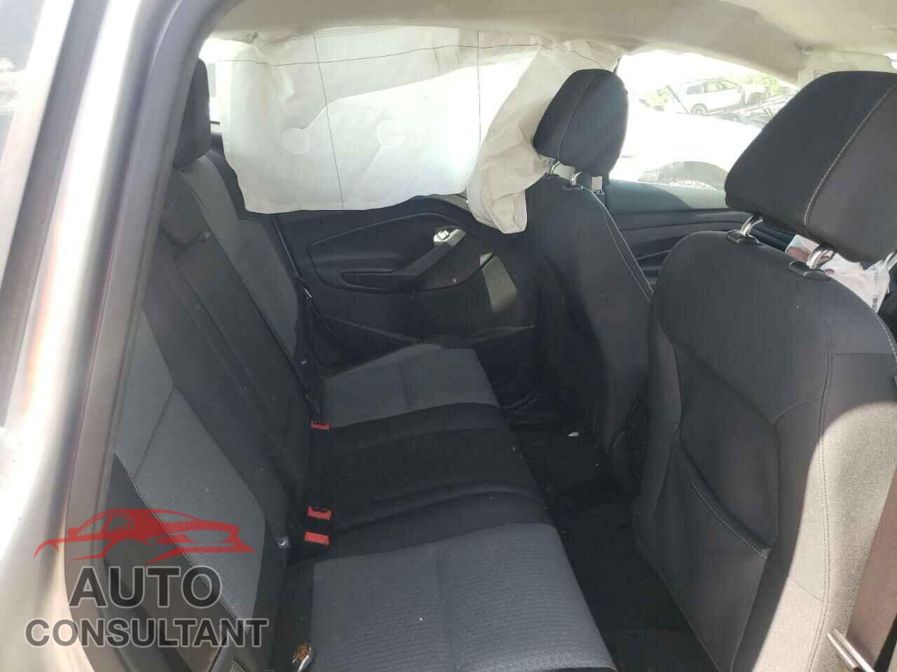 FORD CMAX 2017 - 1FADP5AU4HL100811