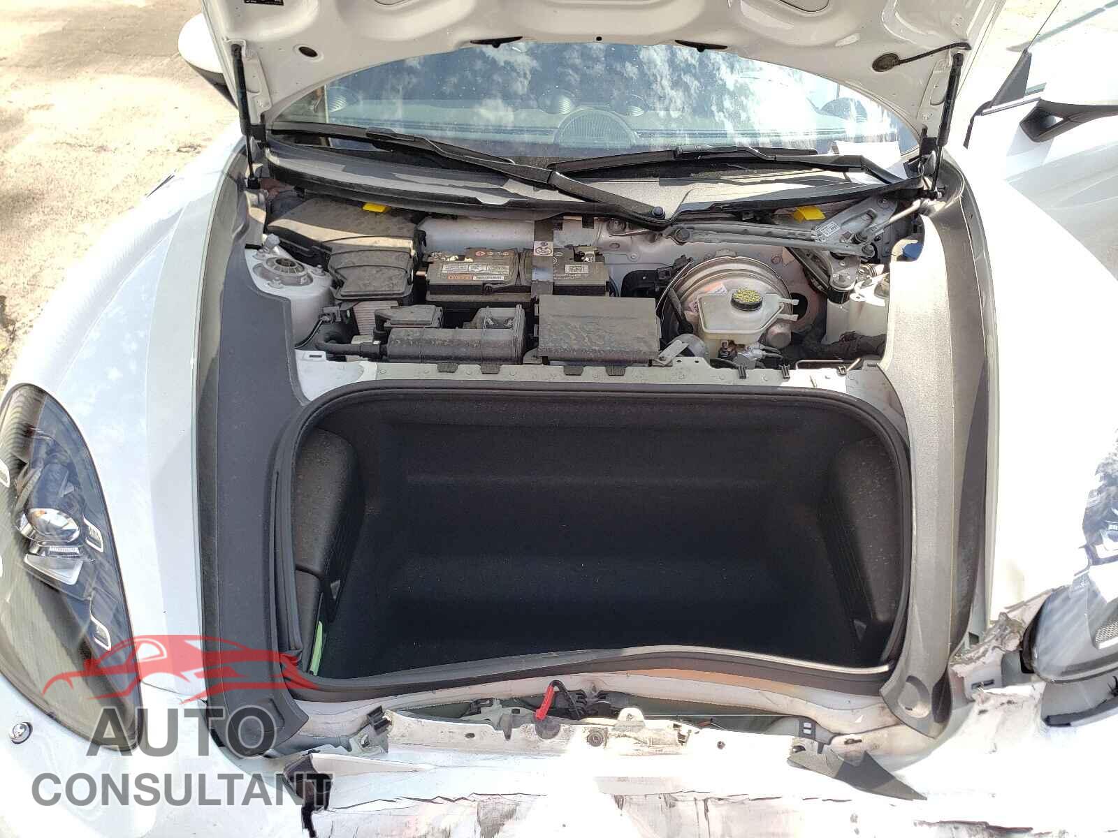 PORSCHE CAYMAN 2018 - WP0AA2A84JK260845