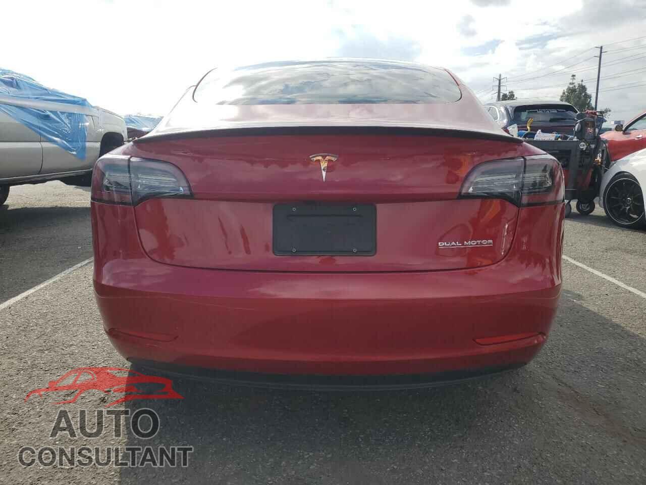 TESLA MODEL 3 2021 - 5YJ3E1ECXMF097321