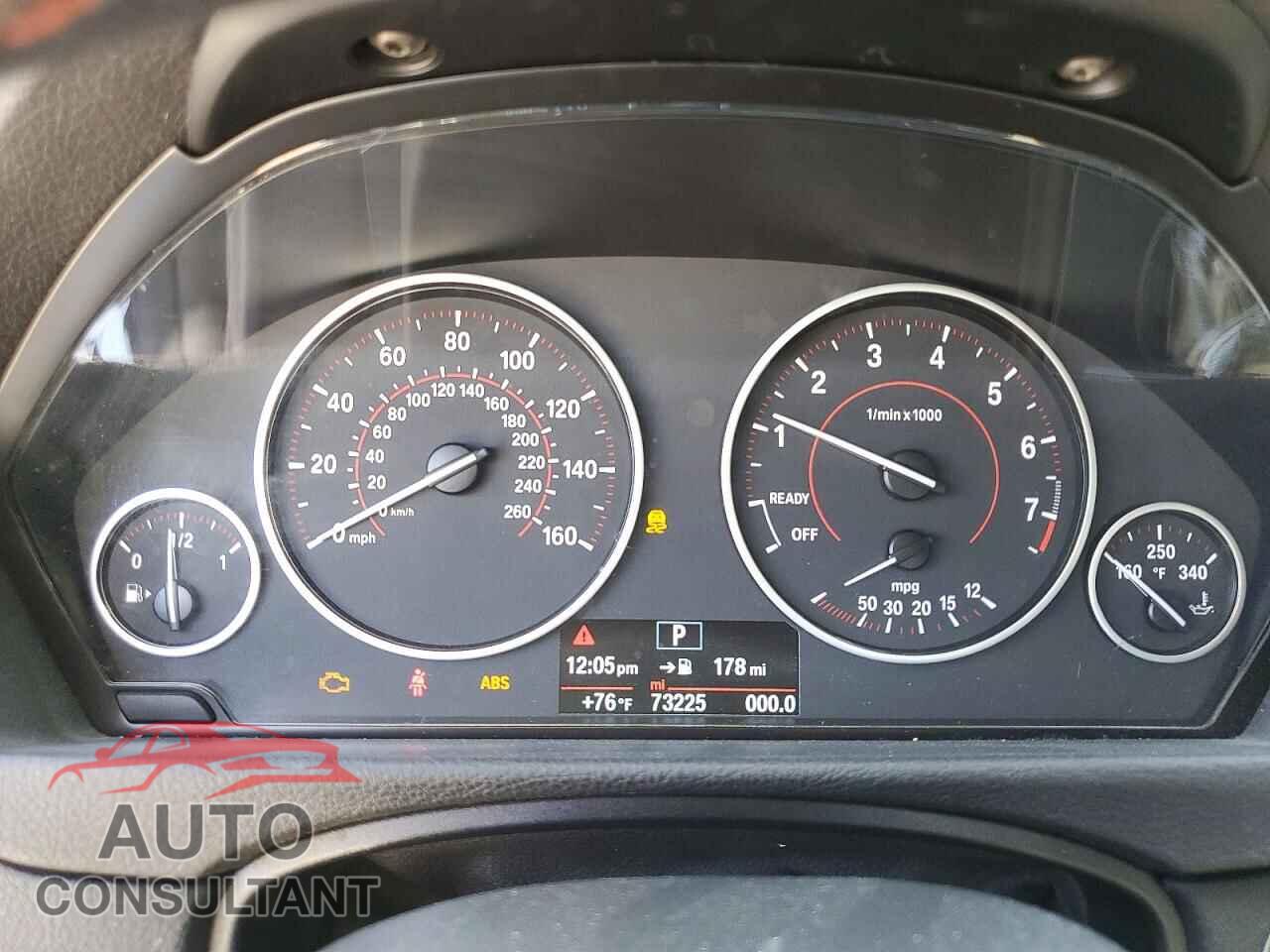 BMW 3 SERIES 2018 - WBA8B9C50JEE82496