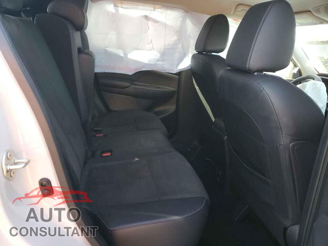 MITSUBISHI ECLIPSE 2022 - JA4ATWAAXNZ067577