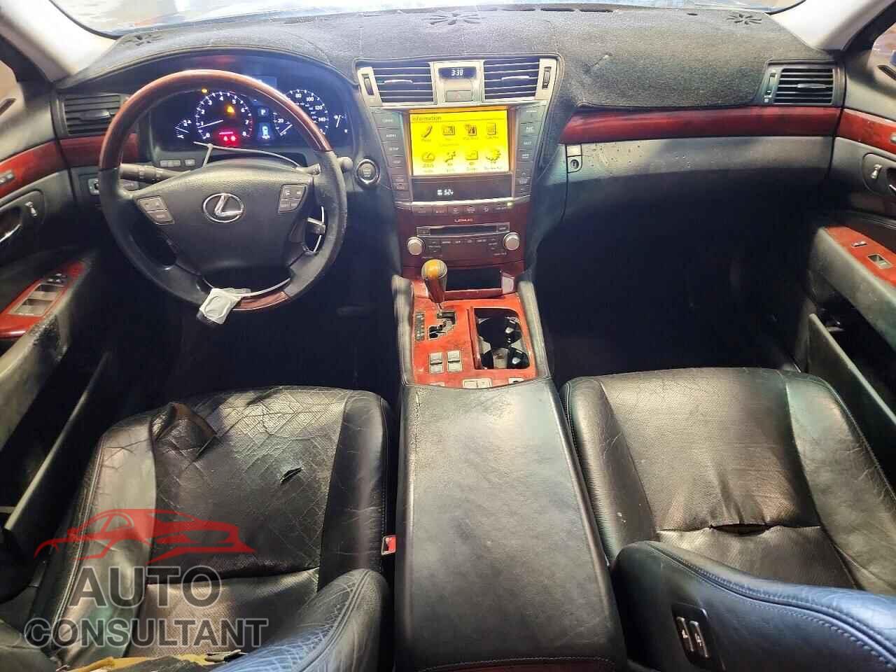 LEXUS LS500 2010 - JTHCL5EF4A5007874