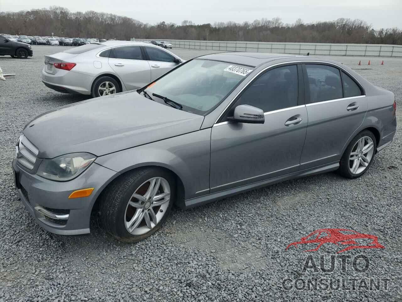 MERCEDES-BENZ C-CLASS 2012 - WDDGF8BB5CR228835