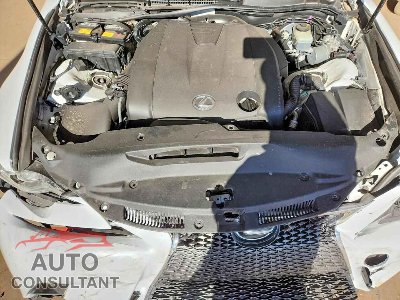LEXUS IS 2014 - JTHBF1D24E5017885