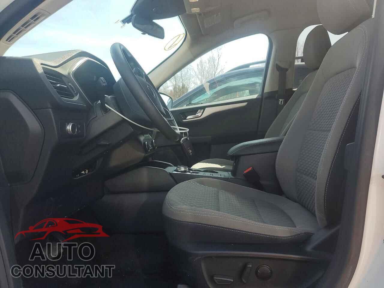 FORD ESCAPE 2020 - 1FMCU9G64LUA21393