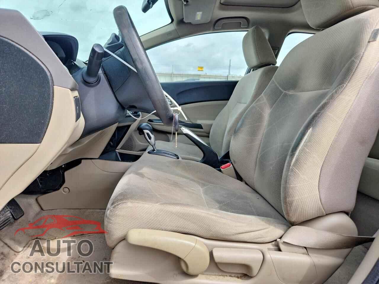 HONDA CIVIC 2012 - 19XFB2F82CE060077