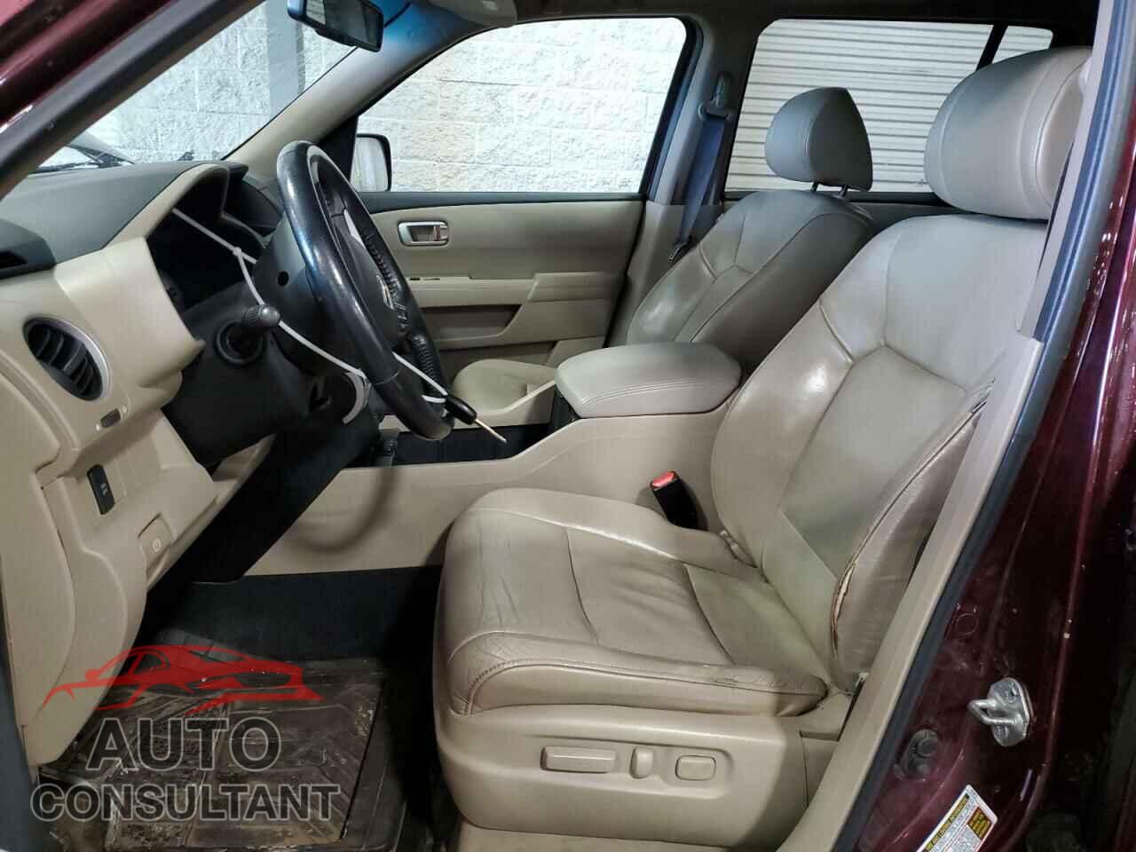 HONDA PILOT 2011 - 5FNYF4H68BB041403