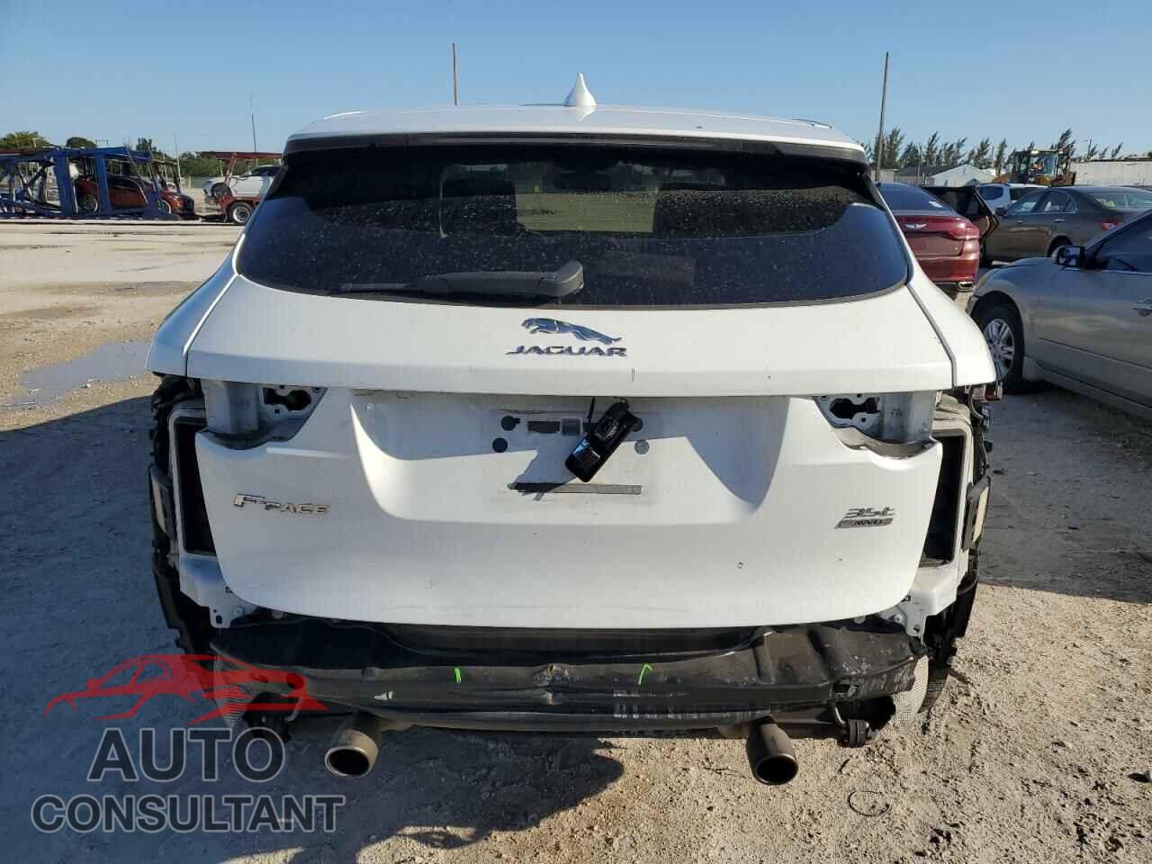 JAGUAR F-PACE 2017 - SADCJ2BV5HA047548