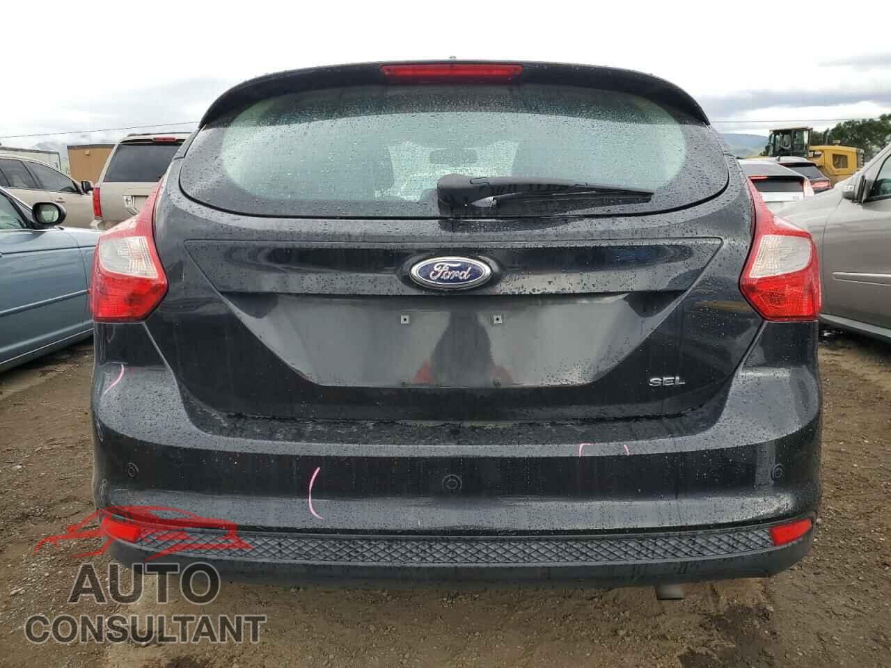 FORD FOCUS 2012 - 1FAHP3M20CL392918