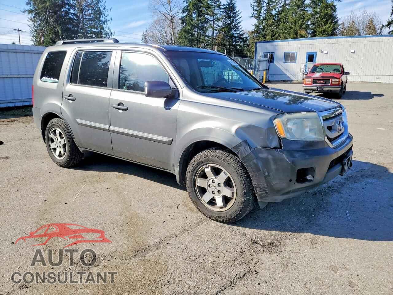 HONDA PILOT 2009 - 5FNYF48899B017588