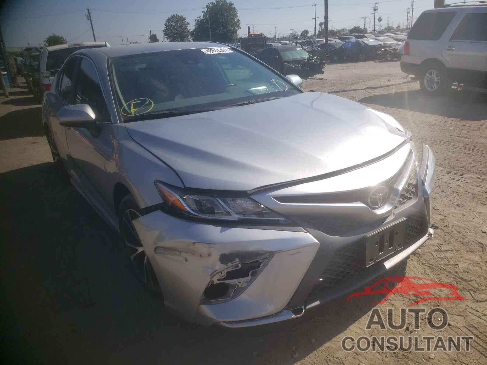 TOYOTA CAMRY 2019 - 4T1B11HK1KU715507